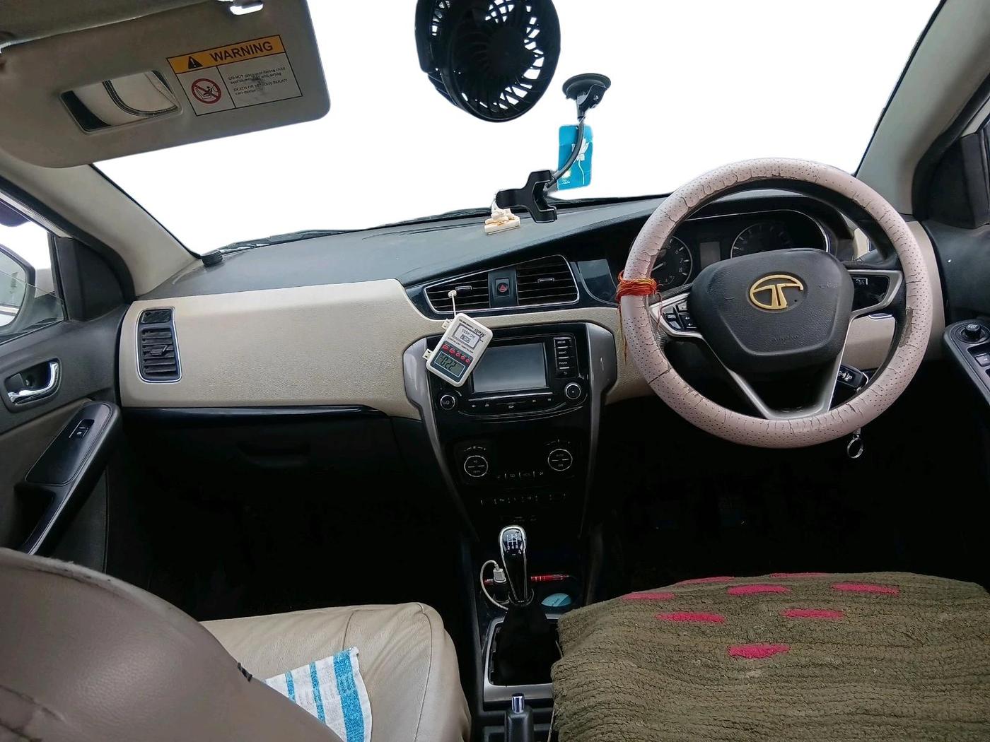 2017 Tata Zest XT 90PS DIESEL, Diesel, Manual, 1,43,300 km, interior