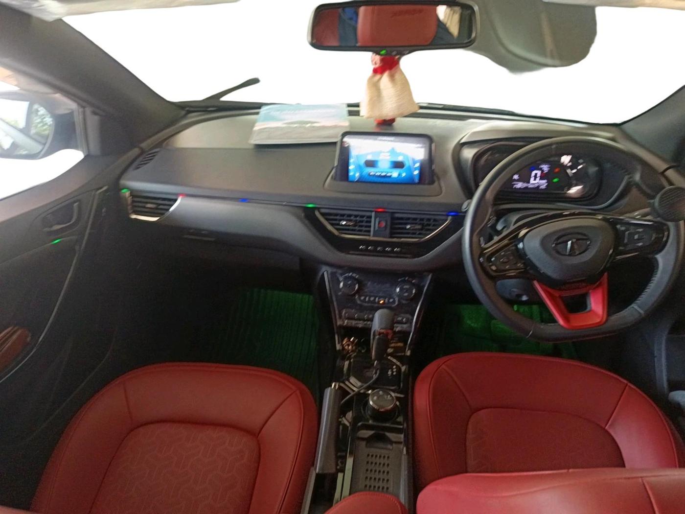 2023 Tata NEXON XZA PLUS LUX SUNROOF RED DARK PETROL, Petrol, Automatic, 27,092 km, interior