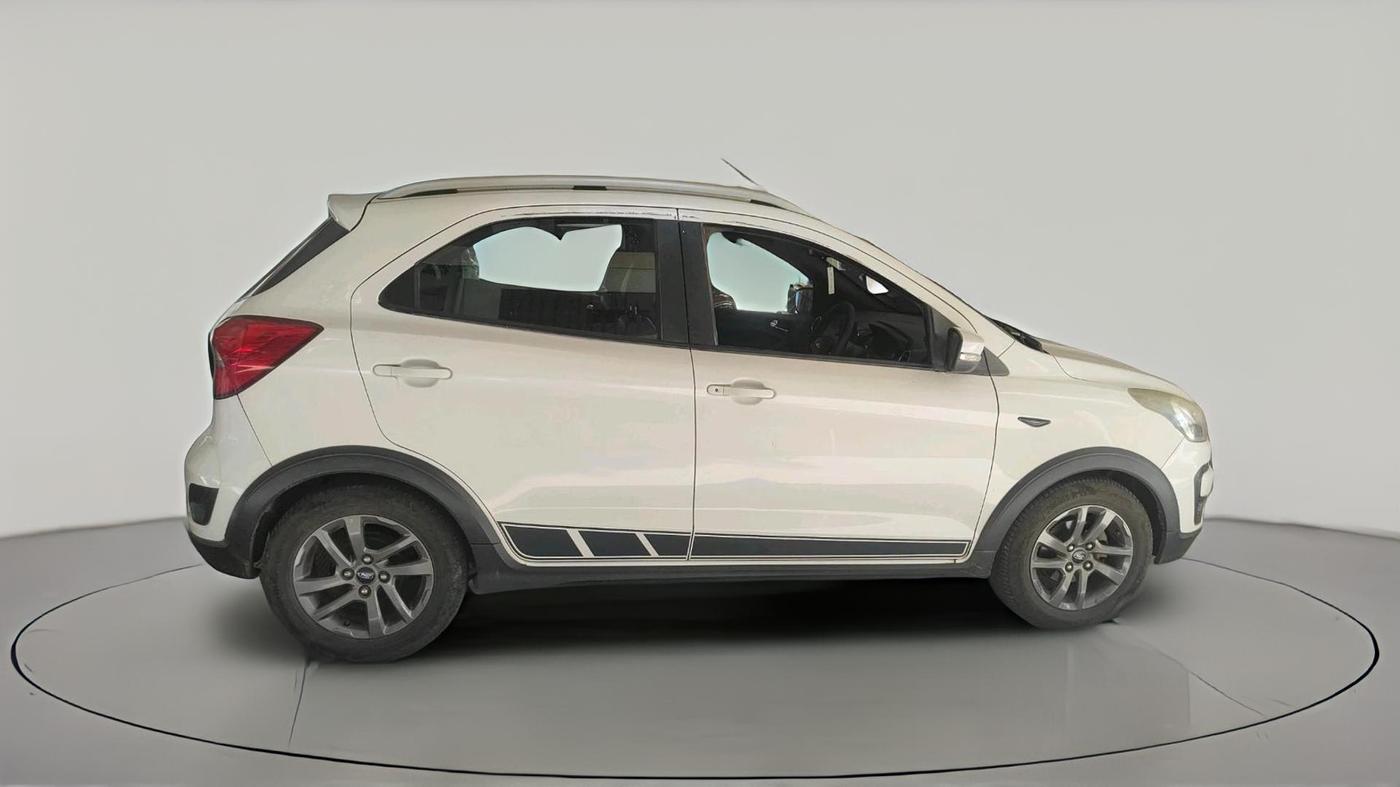 2019 Ford FREESTYLE TITANIUM 1.5 DIESEL, Diesel, Manual, 99,800 km, exterior