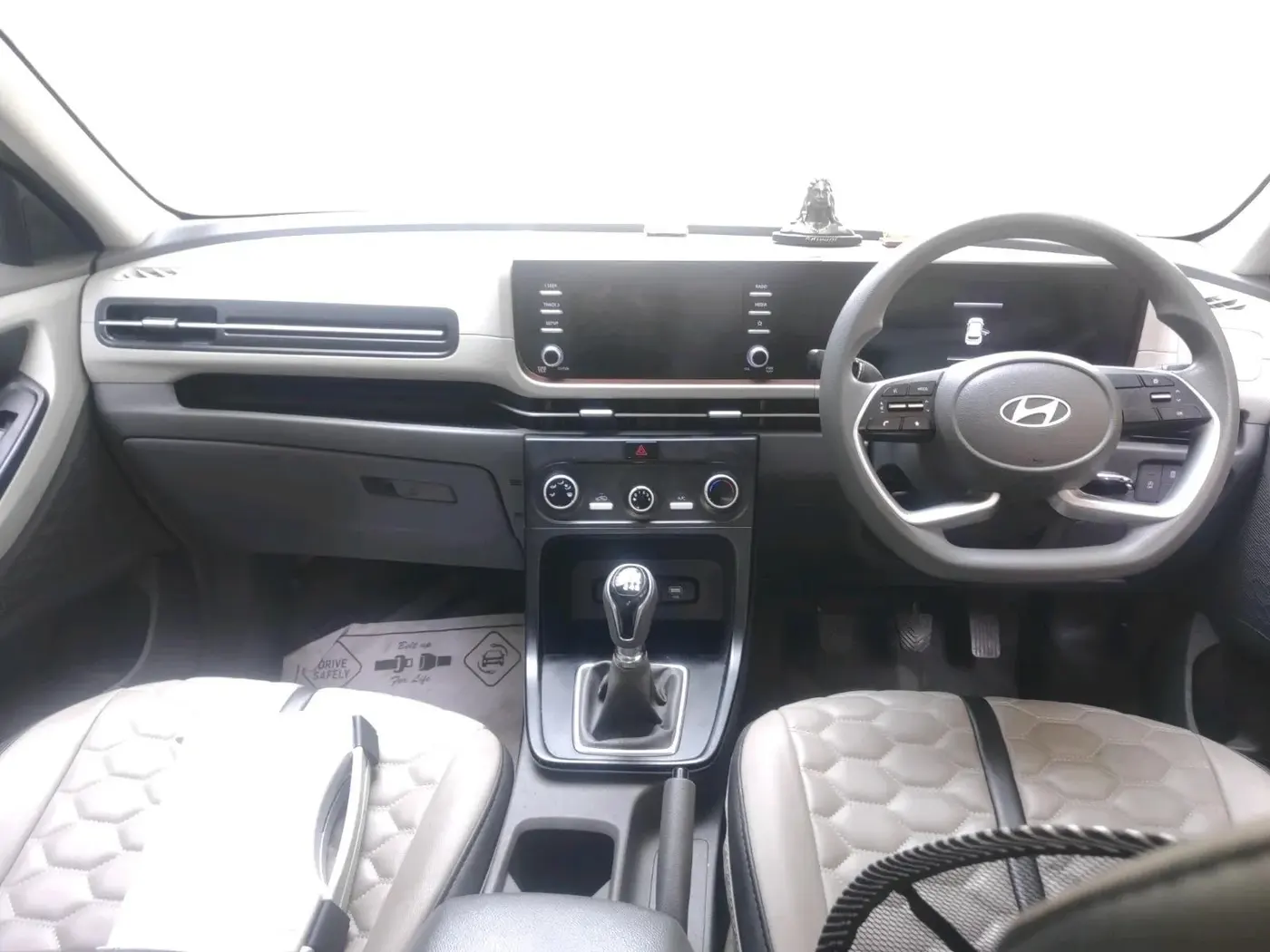 2025 Hyundai Creta EX (O) 1.5 Petrol, Petrol, Manual, 27,491 km, interior