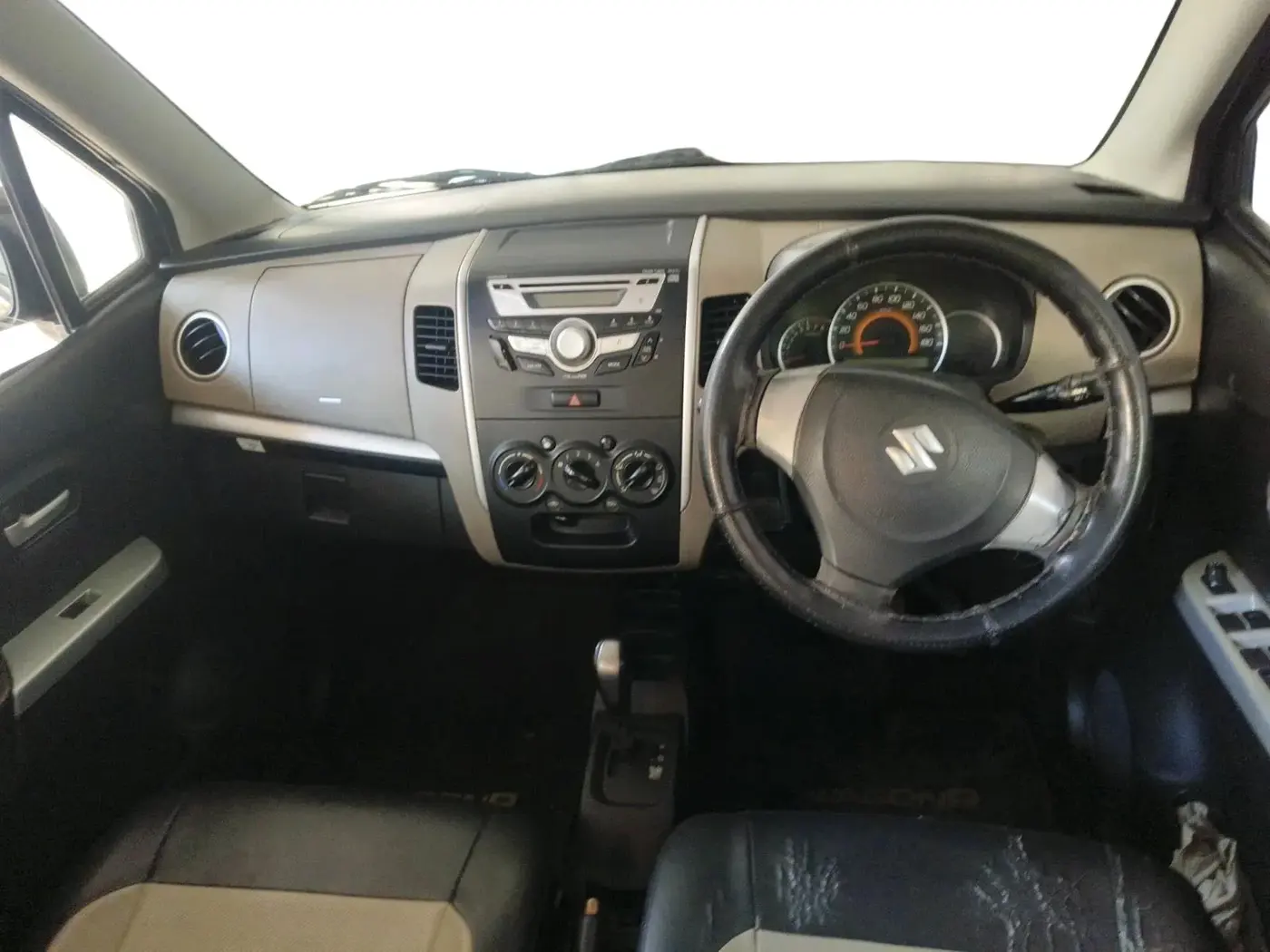 2016 Maruti Wagon R 1.0 VXI AMT, Petrol, Automatic, 47,608 km, interior