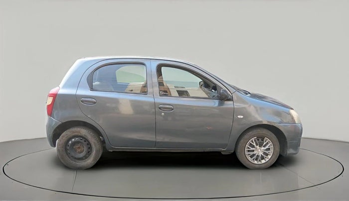 2013 Toyota Etios Liva GD, Diesel, Manual, 1,12,679 km, exterior