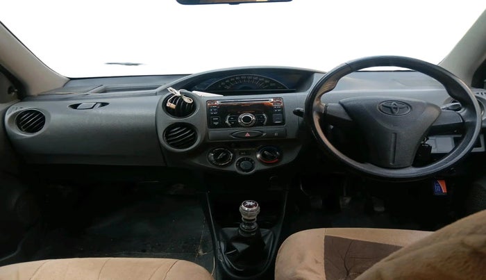 2013 Toyota Etios Liva GD, Diesel, Manual, 1,12,679 km, interior