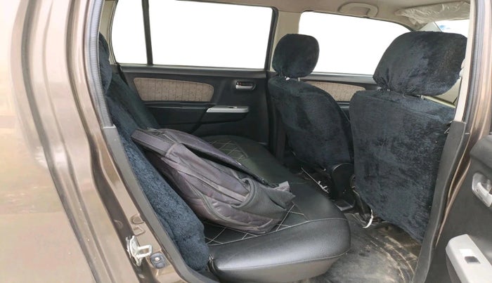 2015 Maruti Wagon R 1.0 VXI, Petrol, Manual, 1,39,423 km, interior