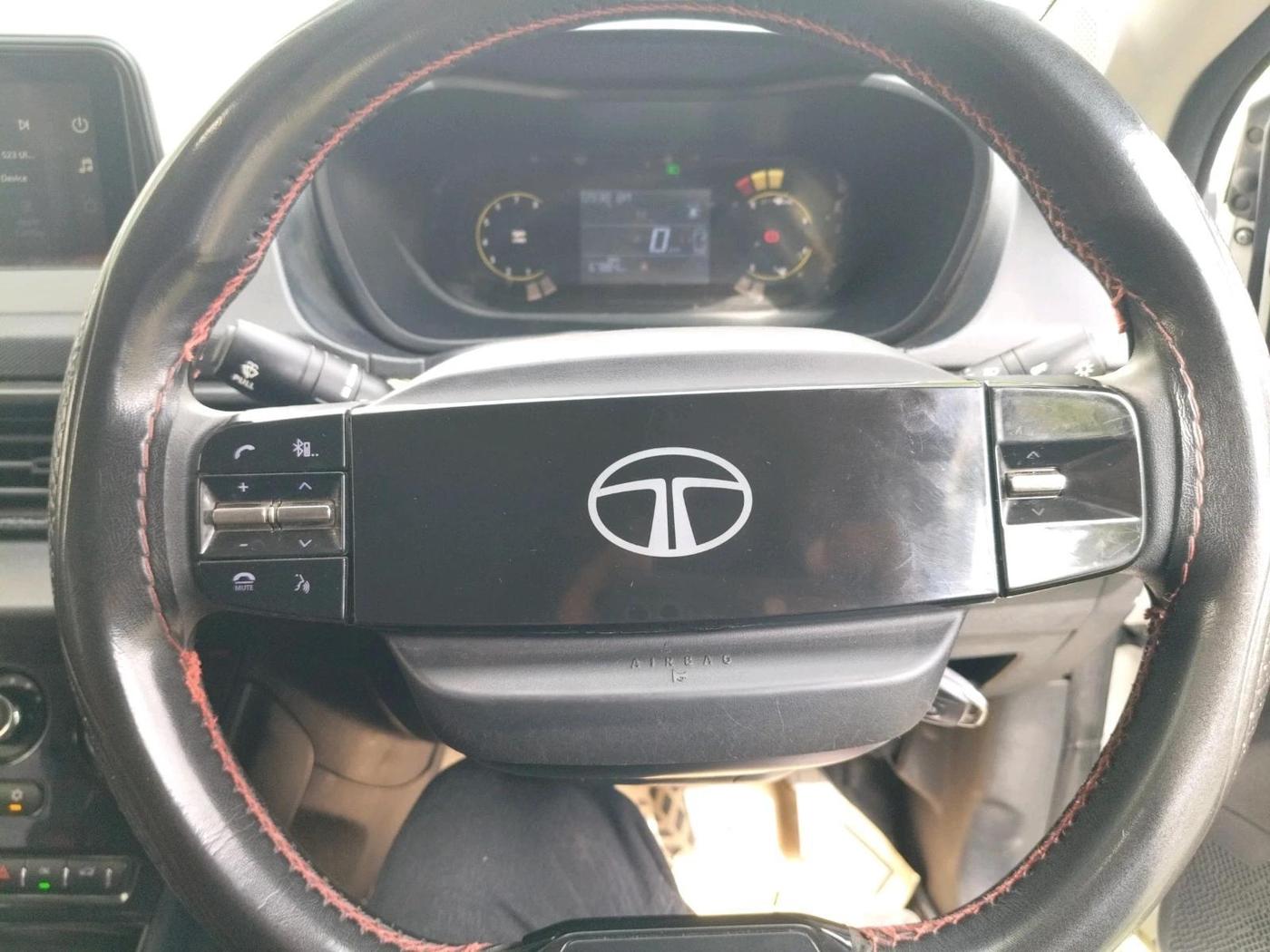 2025 Tata NEXON Smart Plus 1.2 iCNG, CNG, Manual, 67,884 km, interior