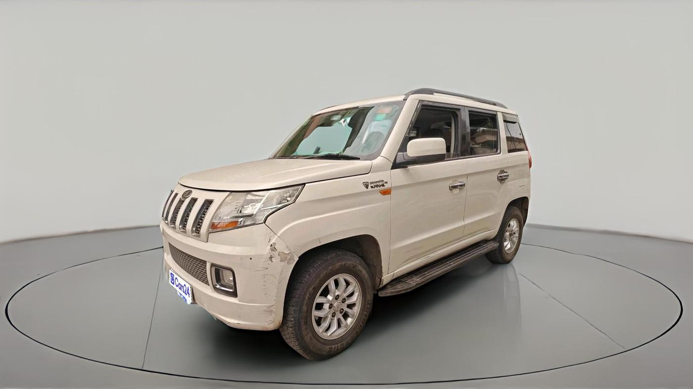 2017 Mahindra TUV300 T8 AMT, Diesel, Automatic, 1,59,748 km, exterior