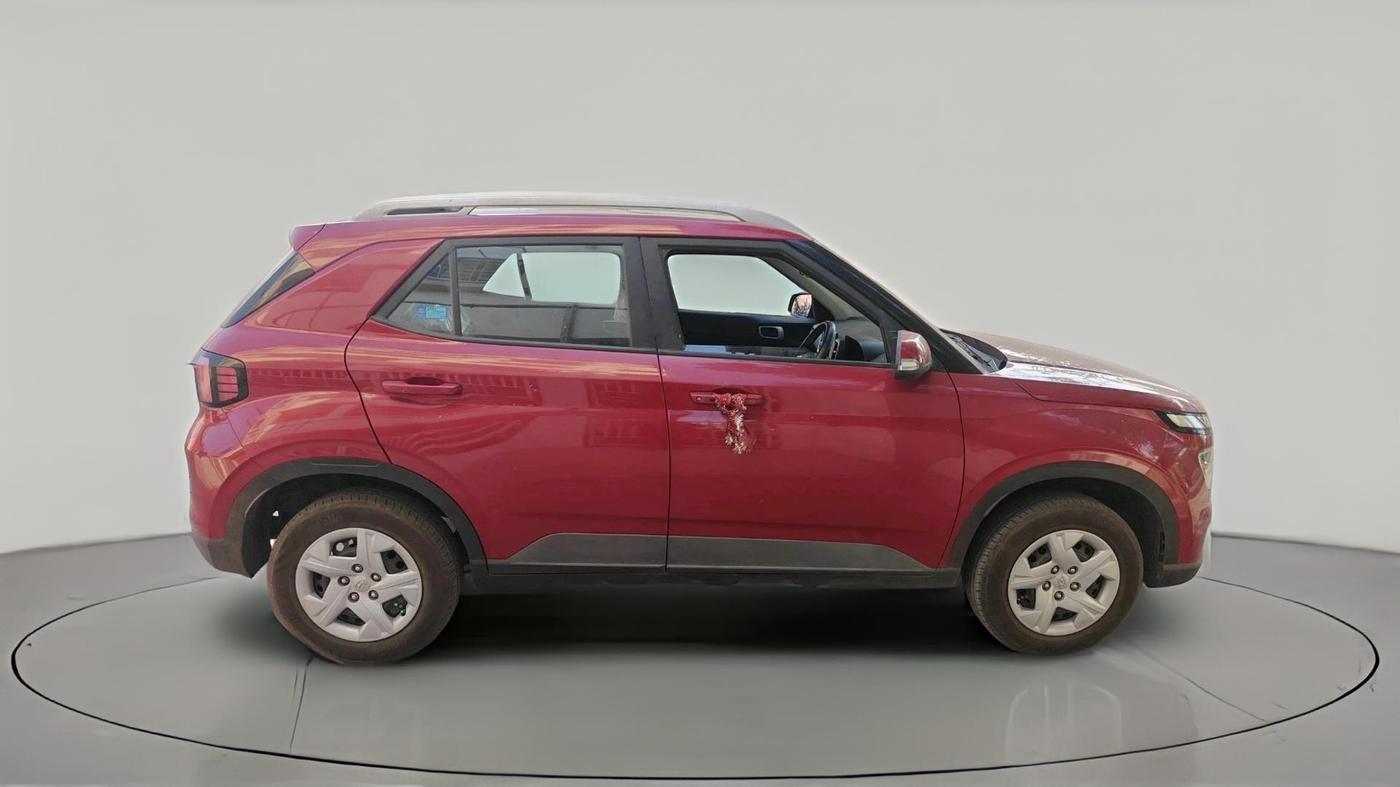 2022 Hyundai VENUE SX 1.2 PETROL, Petrol, Manual, 9,343 km, exterior