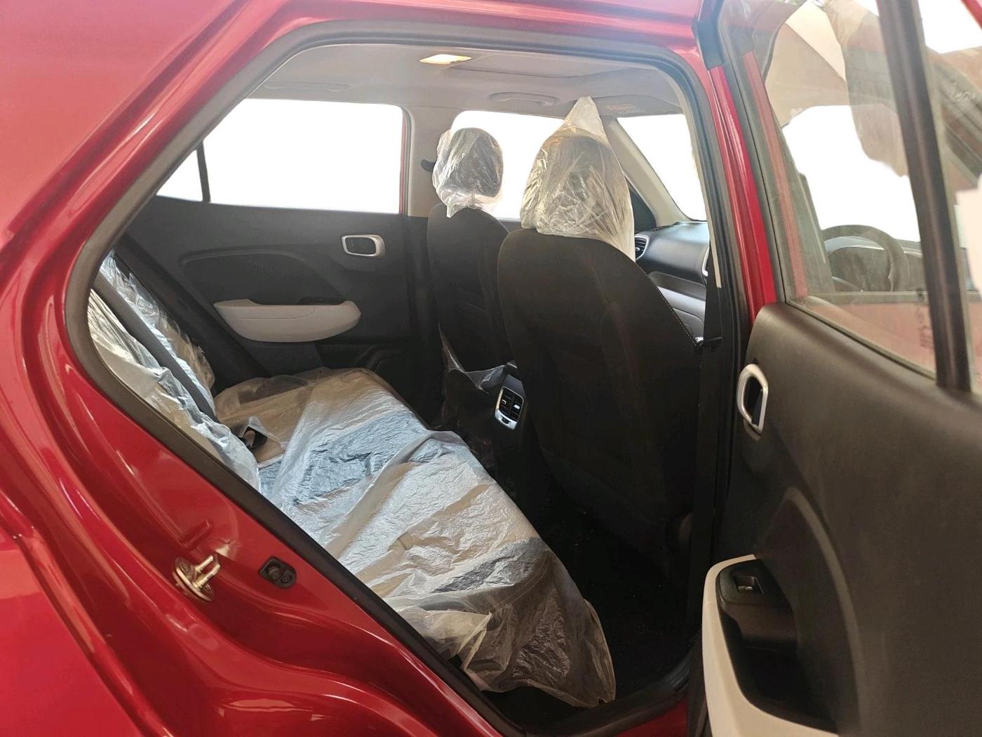 2022 Hyundai VENUE SX 1.2 PETROL, Petrol, Manual, 9,343 km, interior