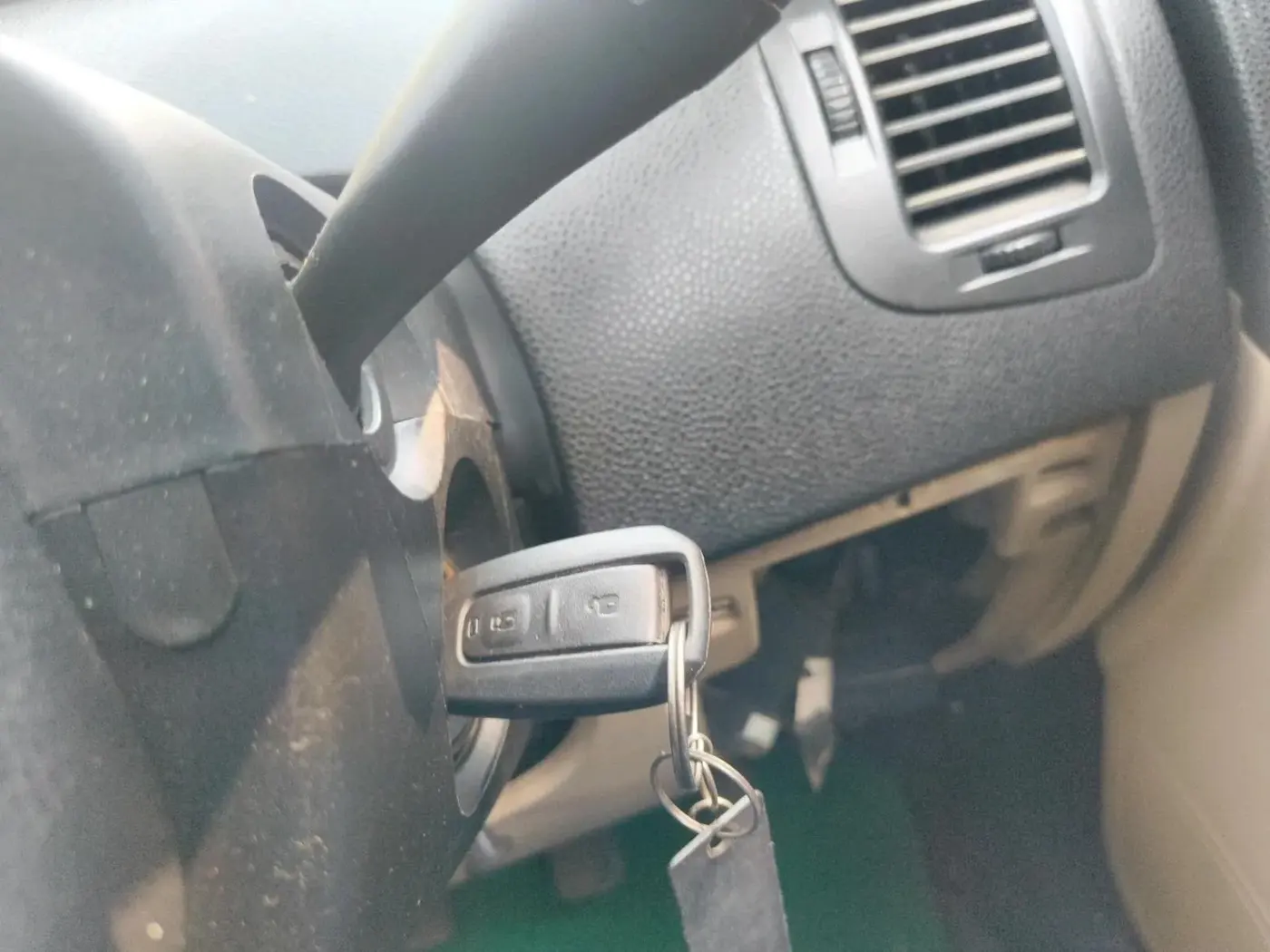 2012 Tata Indica Vista LX TDI, Diesel, Manual, 1,57,380 km, interior