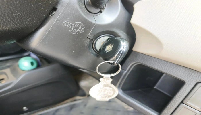 2016 Maruti Wagon R 1.0 VXI AMT, Petrol, Automatic, 87,722 km, interior