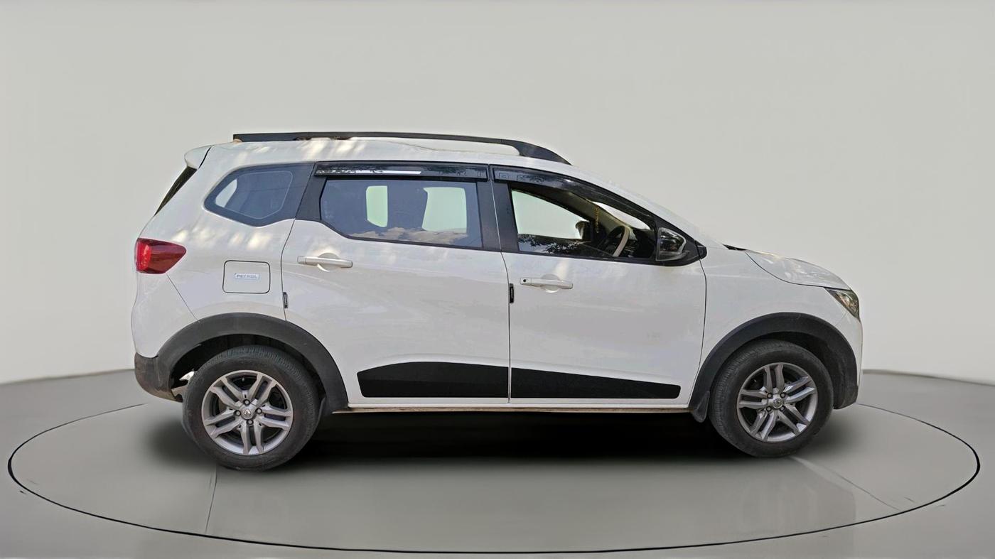 2025 Renault TRIBER RXT, CNG, Manual, 22,818 km, exterior