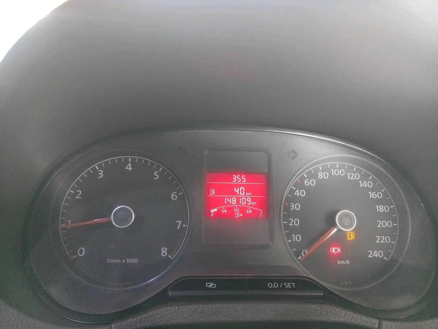 2014 Volkswagen Vento HIGHLINE 1.6 MPI, CNG, Manual, 1,48,109 km, interior
