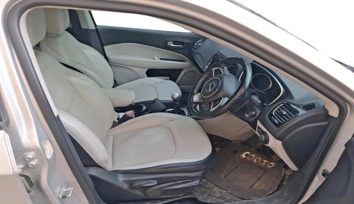 2018 Jeep Compass LIMITED 2.0 DIESEL, Diesel, Manual, 1,23,237 km, interior