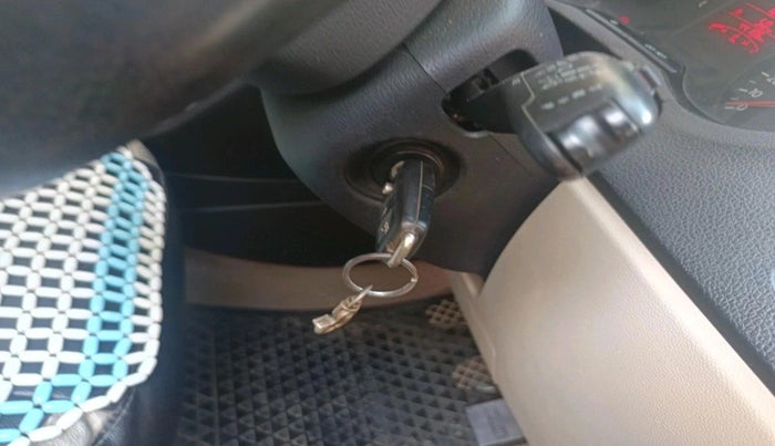 2014 Volkswagen Polo COMFORTLINE 1.2L PETROL, Petrol, Manual, 44,106 km, interior