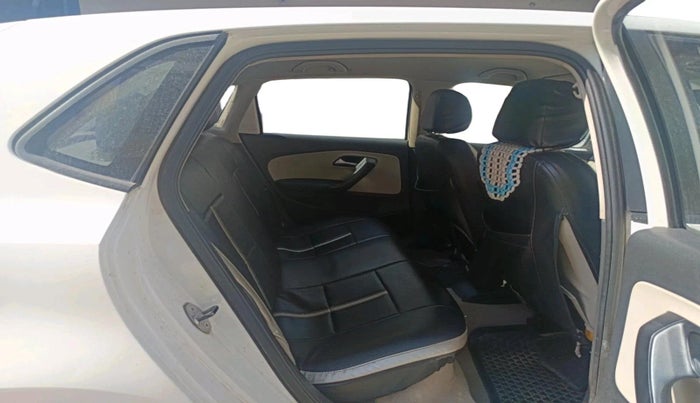 2014 Volkswagen Polo COMFORTLINE 1.2L PETROL, Petrol, Manual, 44,106 km, interior