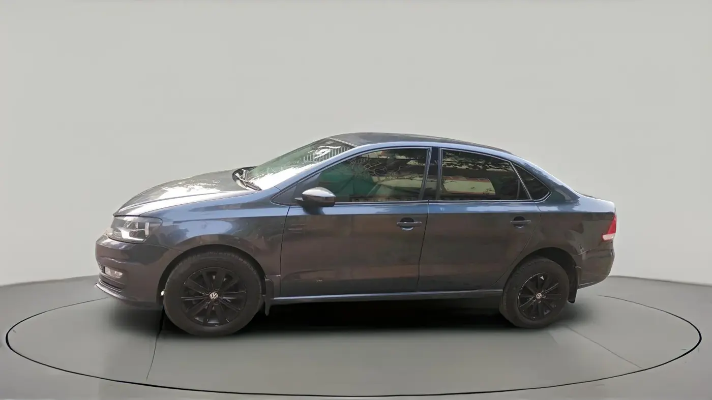 2016 Volkswagen Vento HIGHLINE 1.5 AT, Diesel, Automatic, 69,551 km, exterior