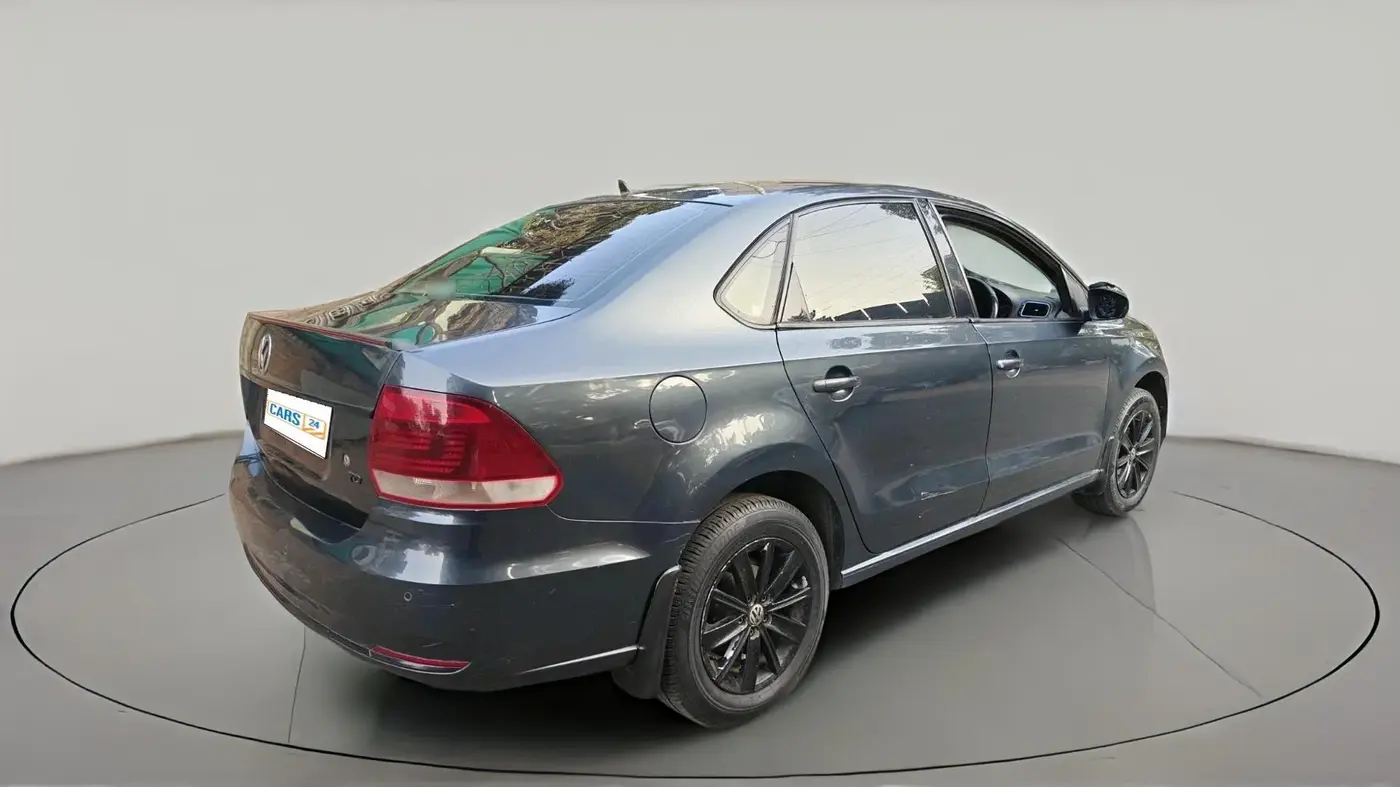 2016 Volkswagen Vento HIGHLINE 1.5 AT, Diesel, Automatic, 69,551 km, exterior