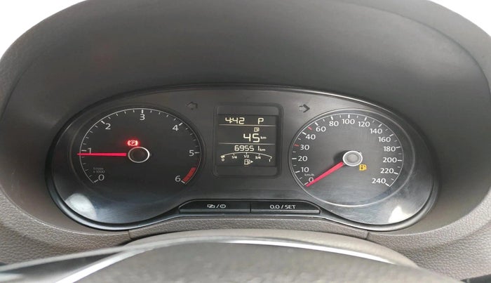 2016 Volkswagen Vento HIGHLINE 1.5 AT, Diesel, Automatic, 69,551 km, interior