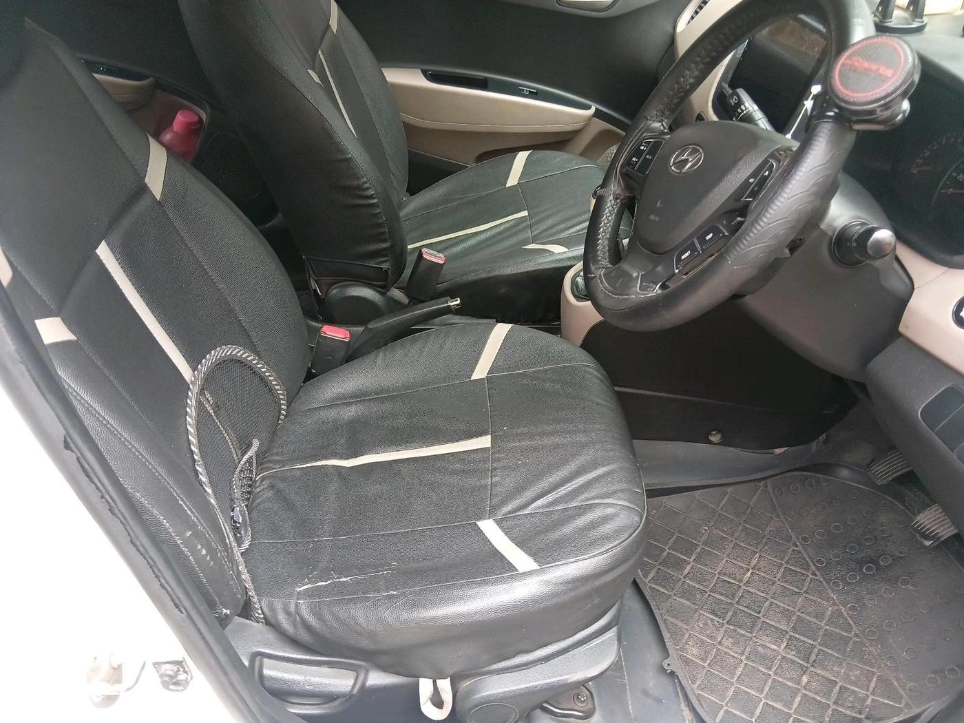 2014 Hyundai Xcent SX 1.2 (O), Petrol, Manual, 1,00,560 km, interior