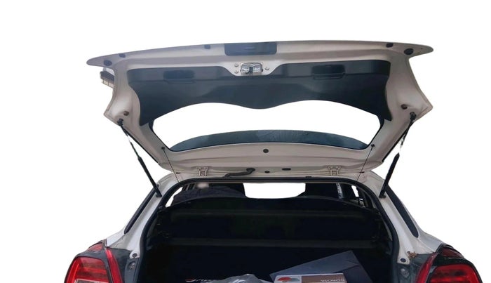 2023 Maruti Swift VXI, Petrol, Manual, 74,216 km, exterior