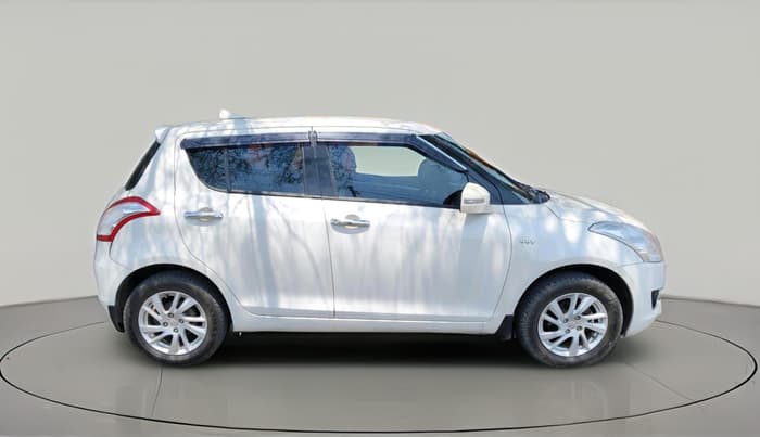 2013 Maruti Swift ZXI, Petrol, Manual, 66,567 km, exterior
