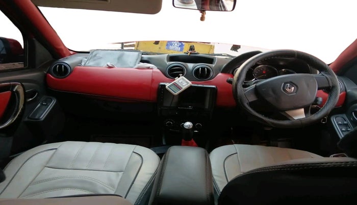 2015 Renault Duster 85 PS RXL DIESEL, Diesel, Manual, 1,94,197 km, interior