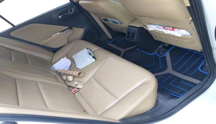 2017 Honda City 1.5L I-VTEC VX, Petrol, Manual, 1,75,121 km, interior