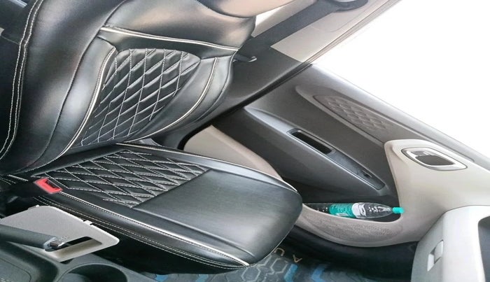 2023 Hyundai AURA SX 1.2 (O), Petrol, Manual, 34,252 km, interior