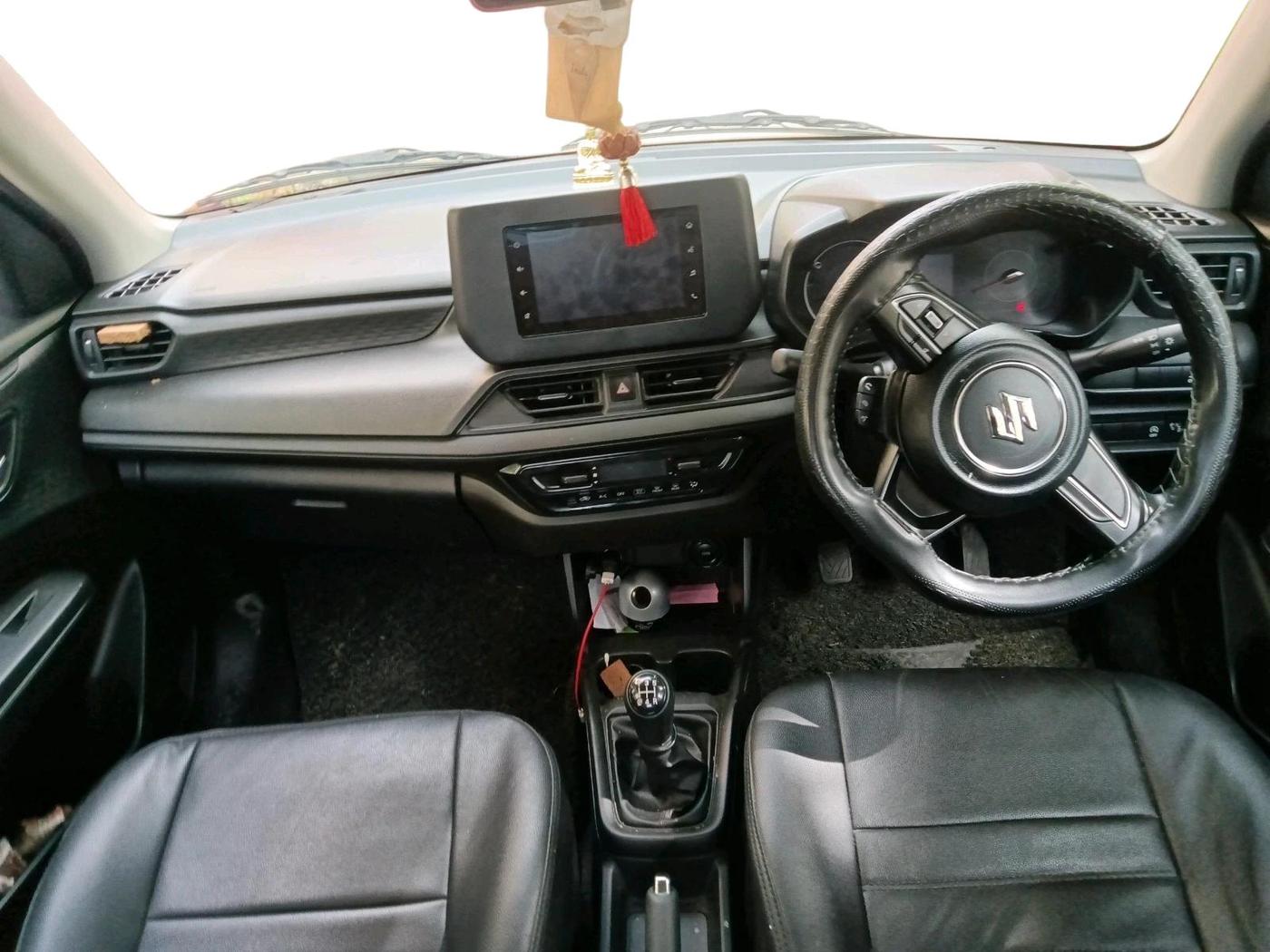 2025 Maruti Swift VXi, Petrol, Manual, 16,913 km, interior