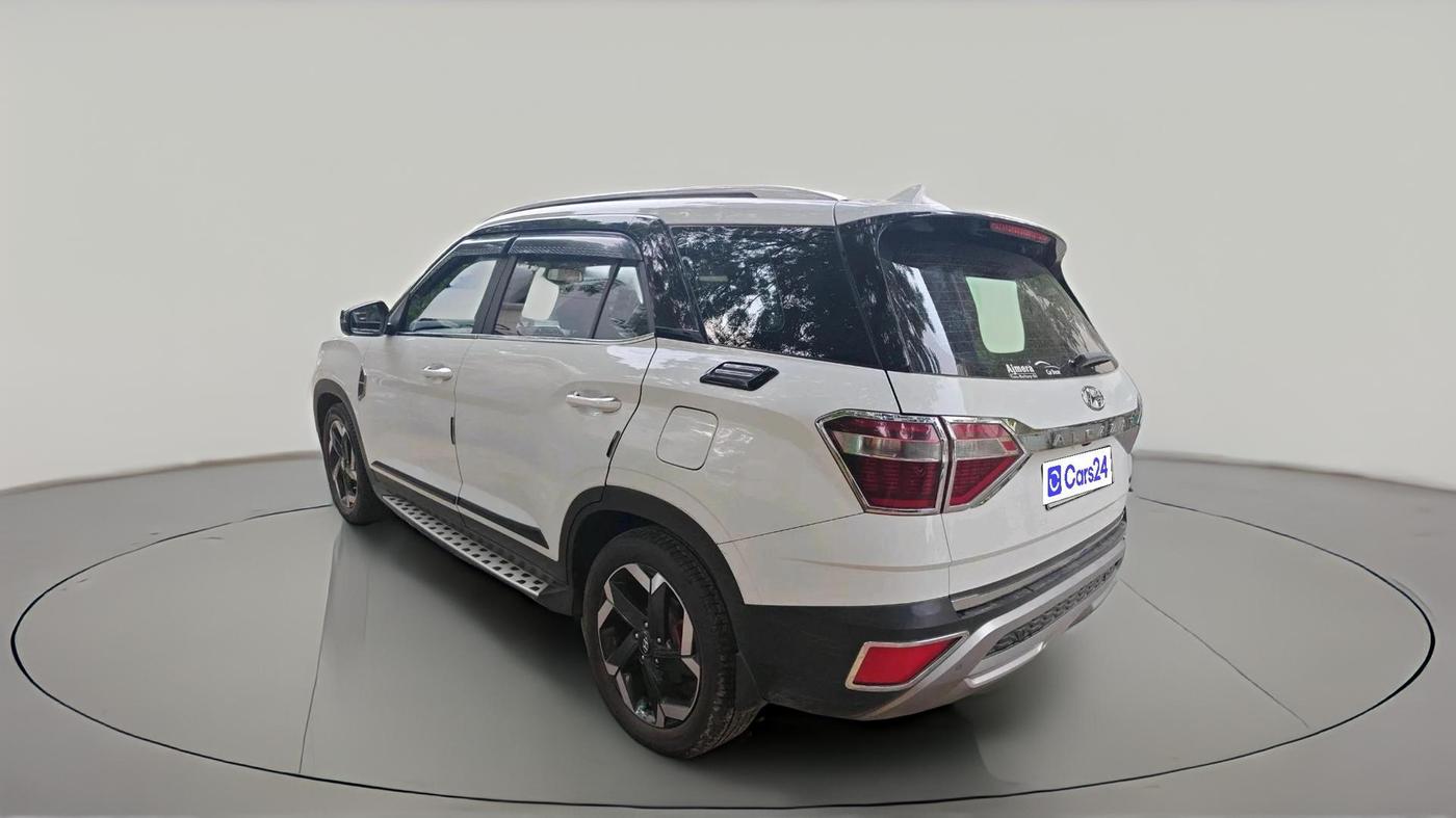 2022 Hyundai ALCAZAR 1.5 SIGNATURE (O) AT 6STR, Diesel, Automatic, 1,01,683 km, exterior