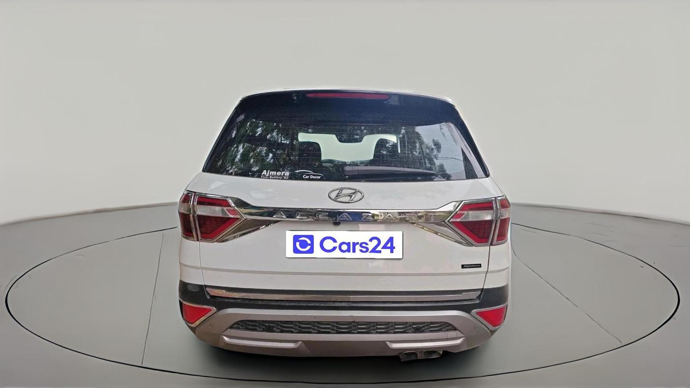 2022 Hyundai ALCAZAR 1.5 SIGNATURE (O) AT 6STR, Diesel, Automatic, 1,01,683 km, exterior