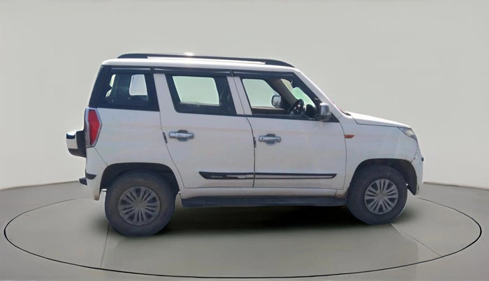 2016 Mahindra TUV300 T6 PLUS, Diesel, Manual, 1,49,447 km, exterior