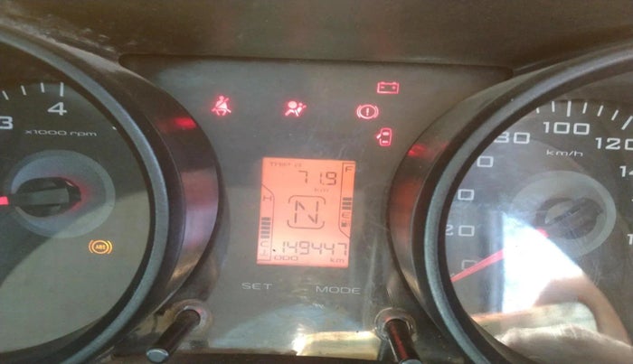 2016 Mahindra TUV300 T6 PLUS, Diesel, Manual, 1,49,447 km, interior