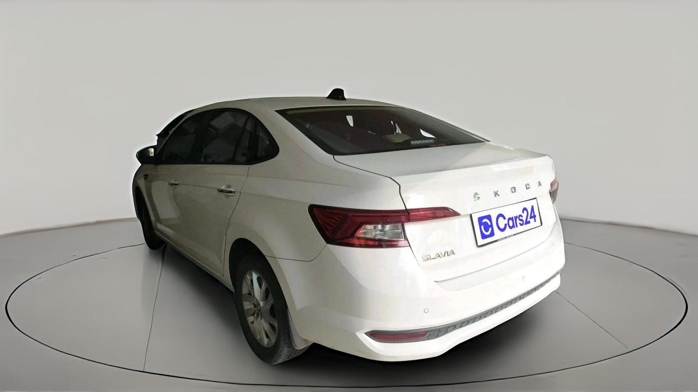 2022 Skoda SLAVIA AMBITION 1.0L TSI AT, Petrol, Automatic, 18,338 km, exterior
