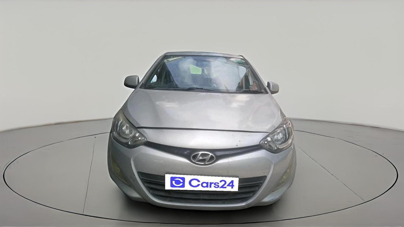 2012 Hyundai i20 ASTA 1.2, CNG, Manual, 1,84,381 km, exterior