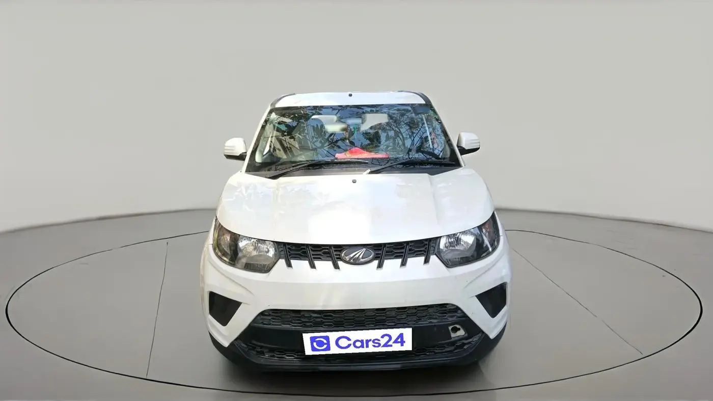 2017 Mahindra KUV 100 NXT K4+ D 6 STR, Diesel, Manual, 1,01,441 km, exterior