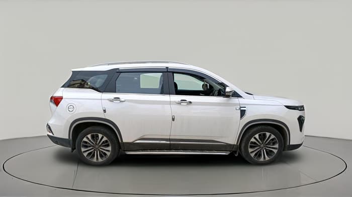 2022 MG HECTOR PLUS SHARP 1.5 PETROL TURBO HYBRID MT 6-STR, Petrol, Manual, 57,147 km, exterior