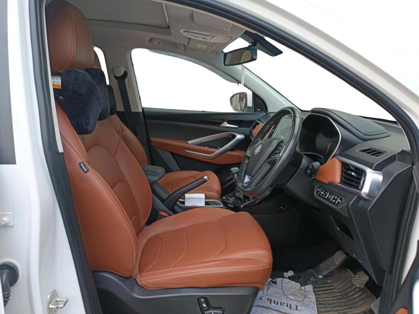 2022 MG HECTOR PLUS SHARP 1.5 PETROL TURBO HYBRID MT 6-STR, Petrol, Manual, 57,147 km, interior