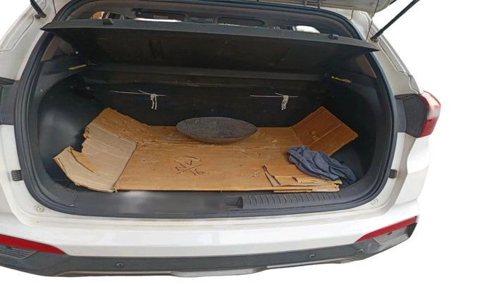 2016 Hyundai Creta SX 1.6 DIESEL, Diesel, Manual, 1,74,974 km, exterior