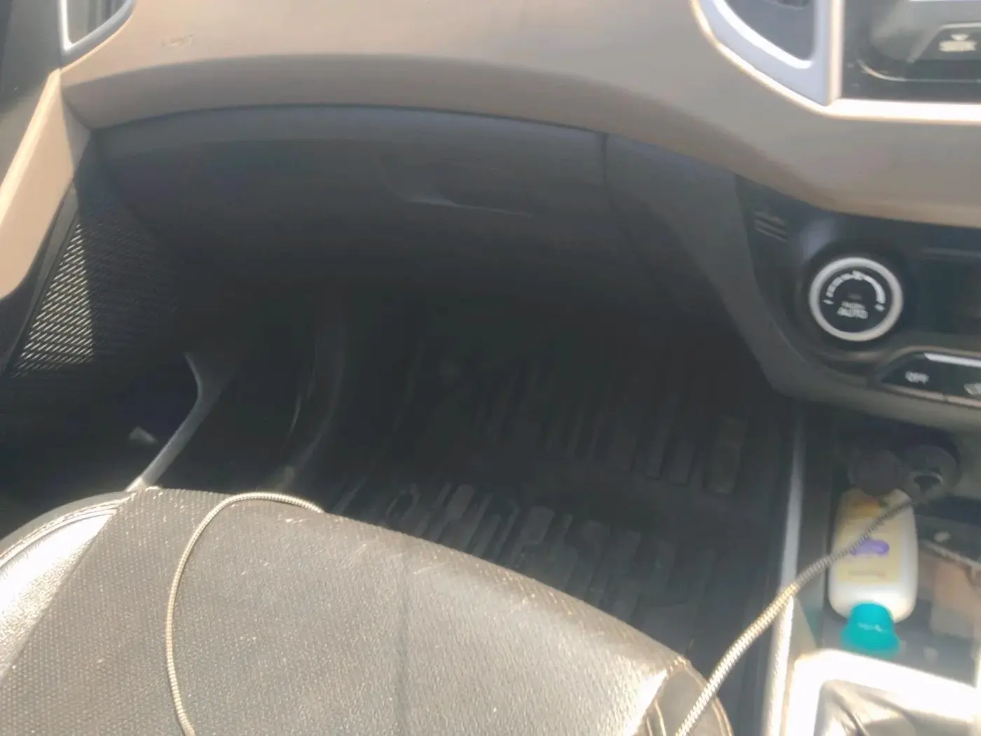 2018 Hyundai Creta SX (O) 1.6 PETROL, Petrol, Manual, 1,43,336 km, interior