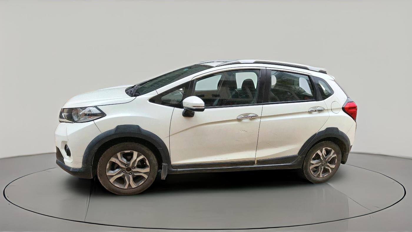 2017 Honda WR-V 1.5L I-DTEC VX MT, Diesel, Manual, 98,364 km, exterior