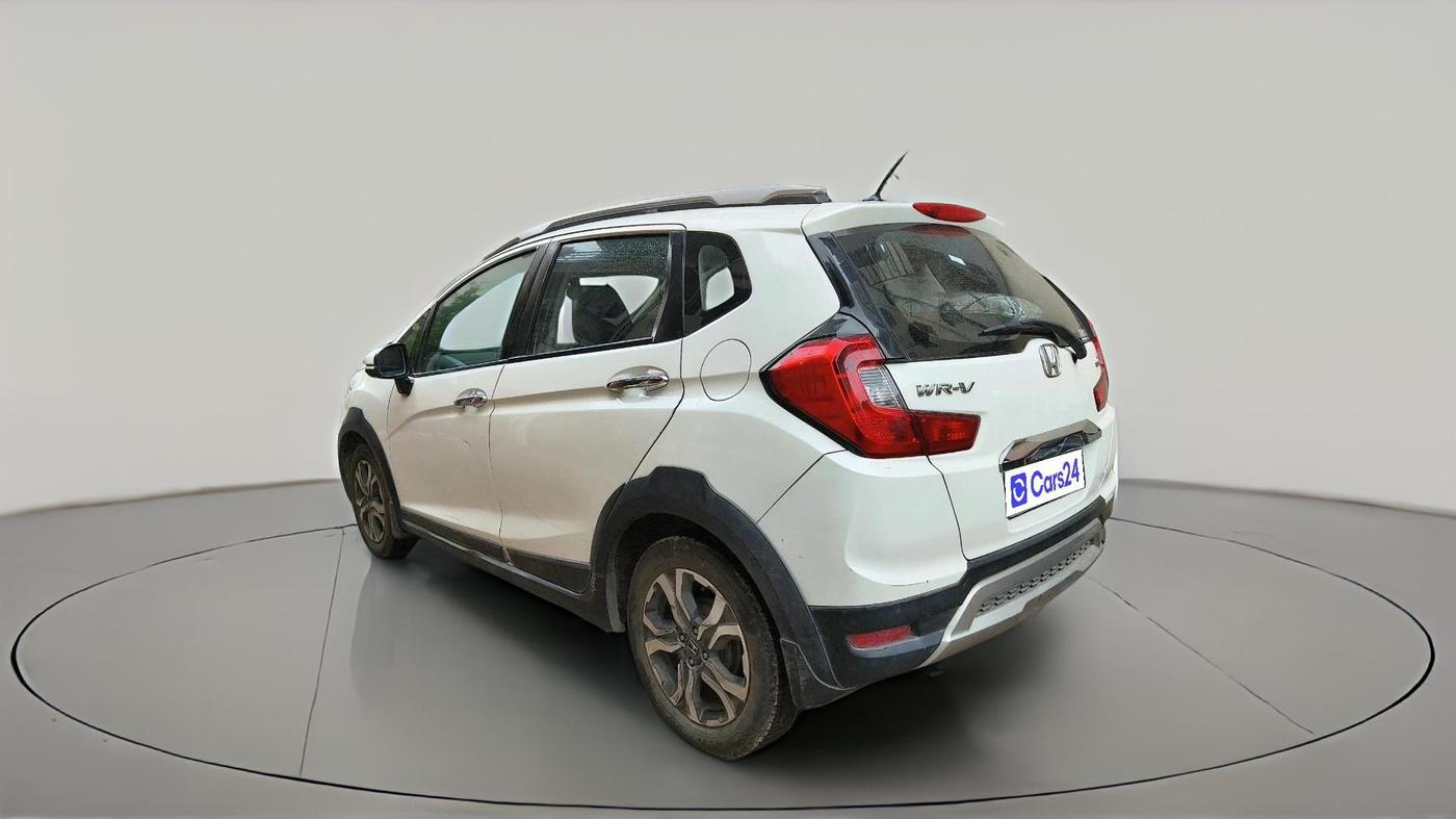2017 Honda WR-V 1.5L I-DTEC VX MT, Diesel, Manual, 98,364 km, exterior