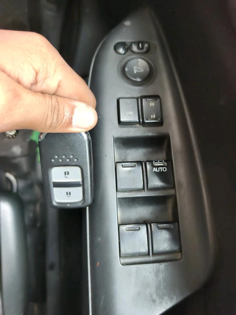 2017 Honda WR-V 1.5L I-DTEC VX MT, Diesel, Manual, 98,364 km, interior