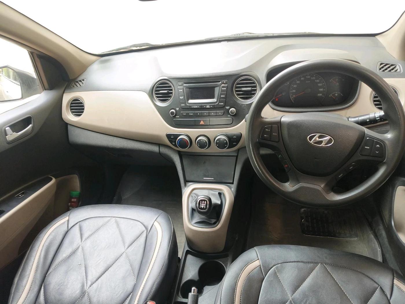 2014 Hyundai Xcent S 1.2, Petrol, Manual, 75,867 km, interior