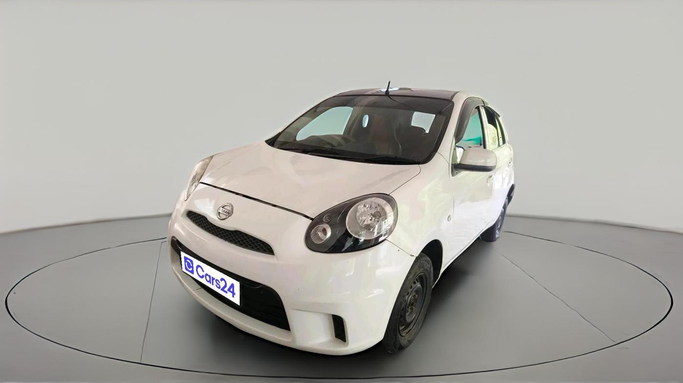 2014 Nissan Micra Active XV, Petrol, Manual, 1,04,664 km, exterior