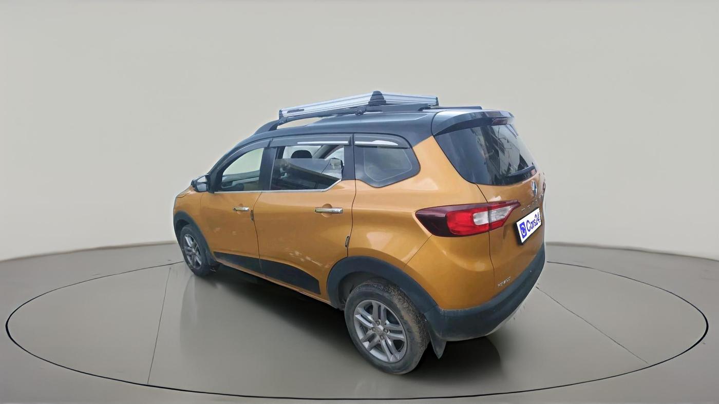 2024 Renault TRIBER RXZ DUAL TONE, Petrol, Manual, 15,671 km, exterior