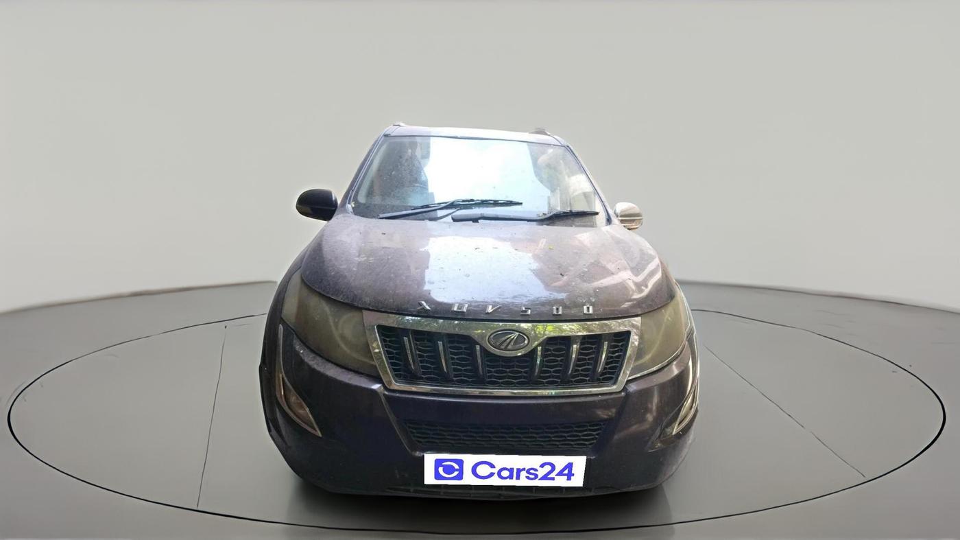 2015 Mahindra XUV500 W10, Diesel, Manual, 1,37,859 km, exterior
