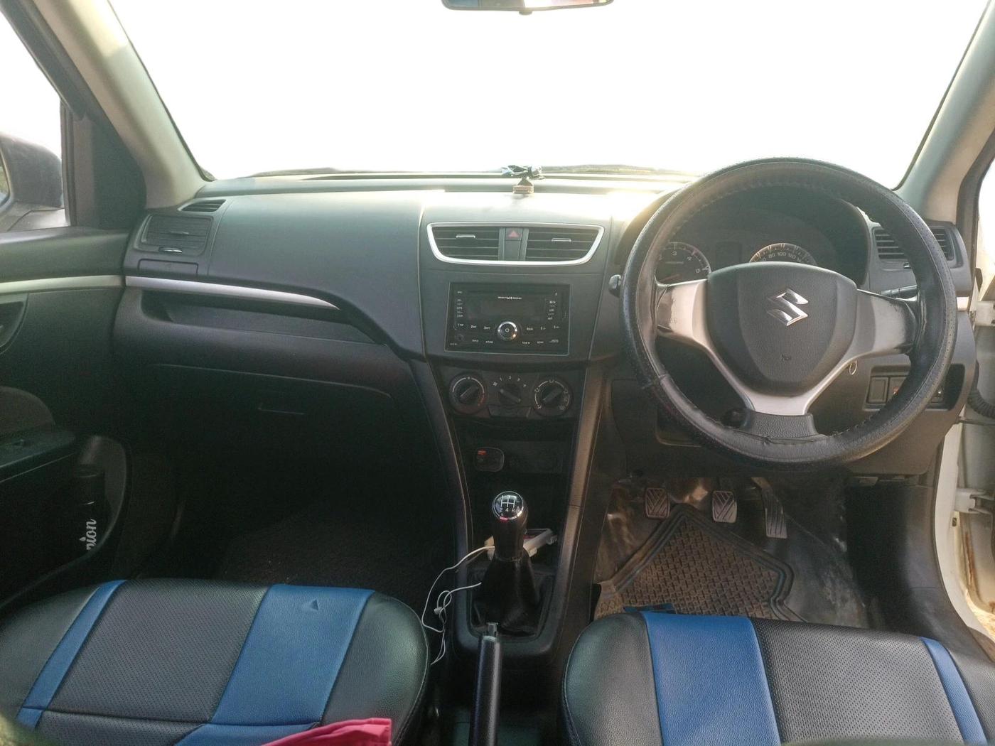 2013 Maruti Swift VDI, Diesel, Manual, 1,36,074 km, interior