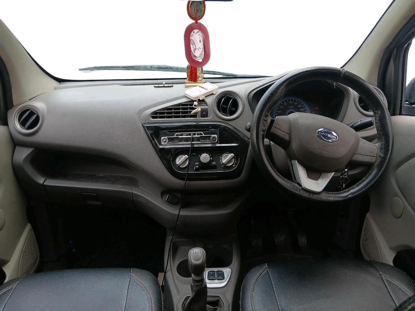 2016 Datsun Redi Go S, Petrol, Manual, 38,289 km, interior