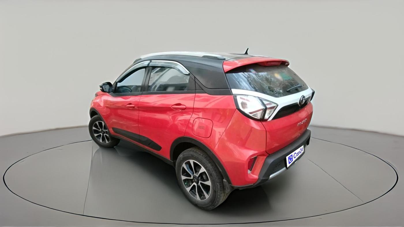 2021 Tata NEXON XZ PLUS SUNROOF DIESEL DUAL TONE, Diesel, Manual, 71,120 km, exterior